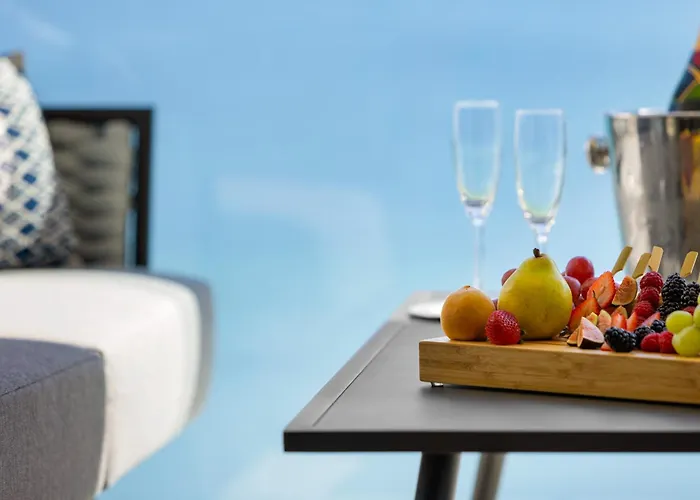 Hilton Cancun, An Resort 5*