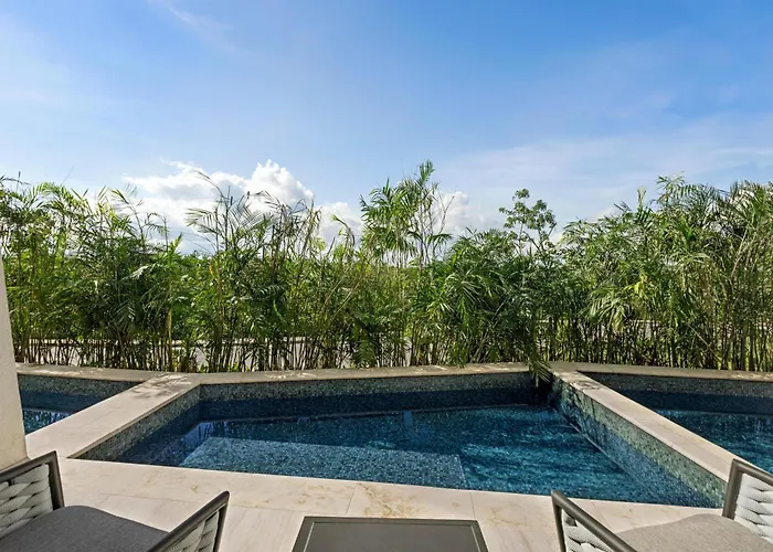 Hilton Cancun, An 5* Puerto Morelos