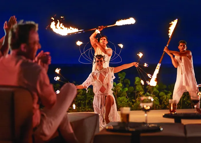 Hilton Cancun, An Resort 5*